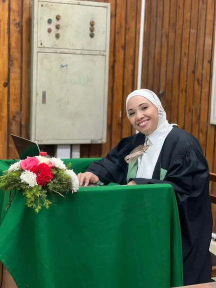 مبروك.. أميرة فرحات تحصل على الدكتوراه بدرجة إمتياز مع مرتبة الشرف