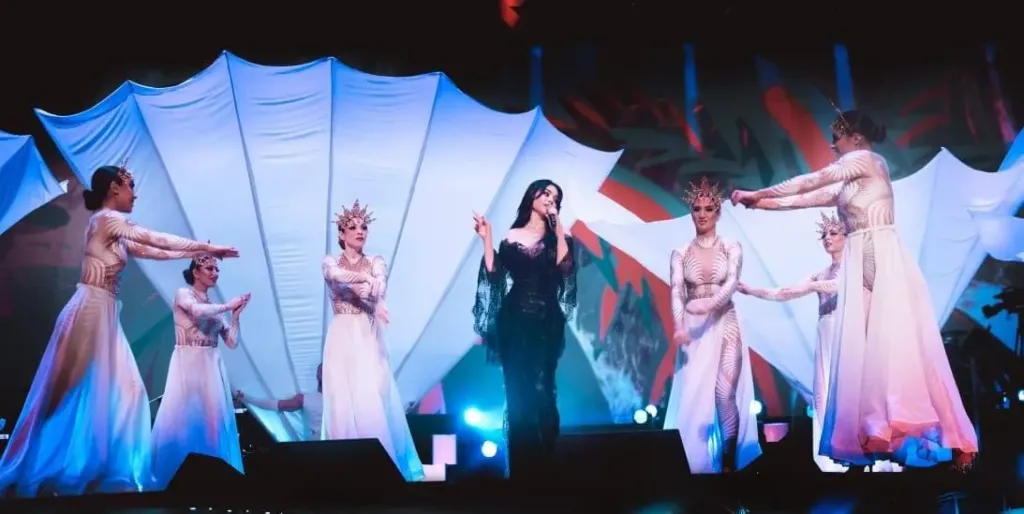 هيفاء وهبي..تشعل أجواء موسم الرياض فى حفل أسطوري