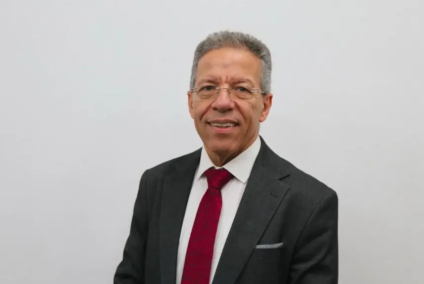 نقيب الأطباء يحذر من الاعتماد على ”شات جي بي تي” في الاستشارات الطبية