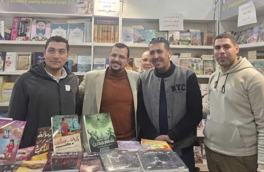 محمد غنيم..يصدر ” الاستنساخ البشرى فى ميزان العلم والأخلاق ” و” الذين عبدوا الذهب”