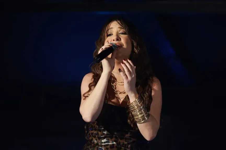 المطربة اللبنانية سابين..تتألق فى حفل كامل العدد بالزمالك