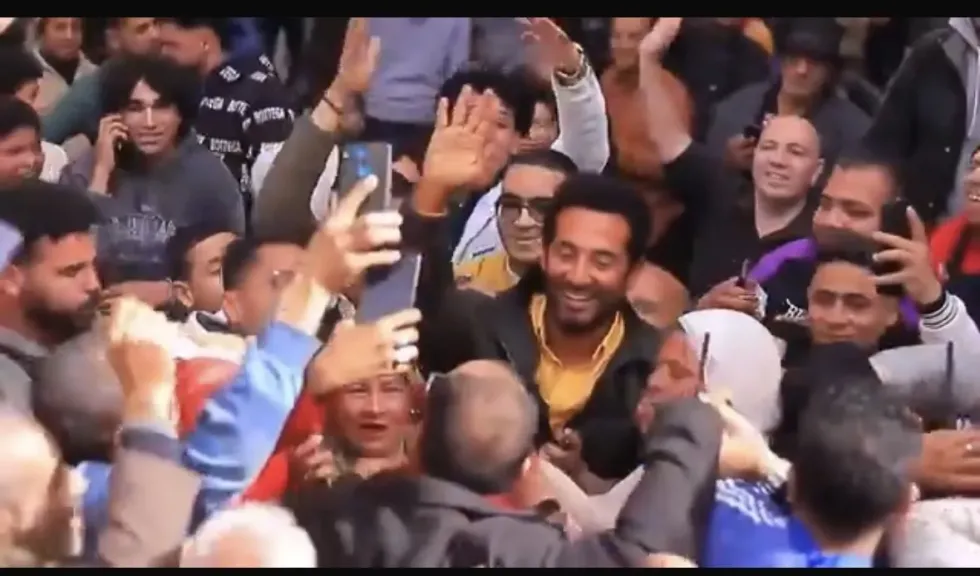 عمرو سعد..أغلي حاجة حضن الناس الطيبين