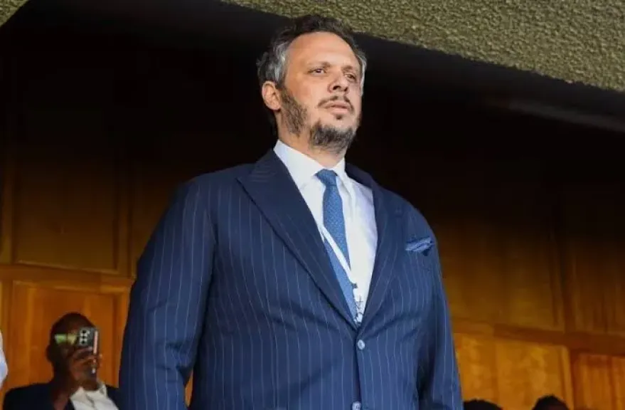 ممدوح عيد ..يشكر وزير الرياضة واتحاد الكرة بعد حادث مصعد لاعبي بيراميدز