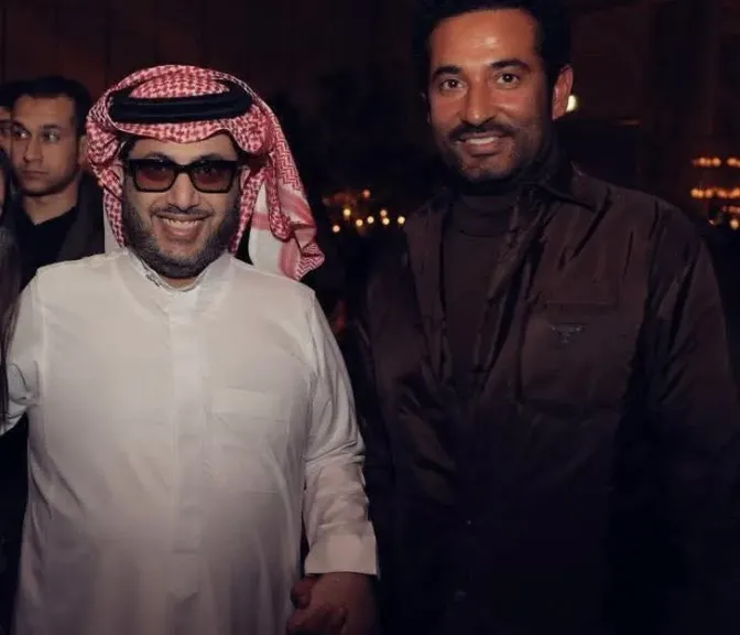 المستشار تركي آل الشيخ لعمرو سعد ..عن “إفراج”: مسلسلك طاير ورقم 1