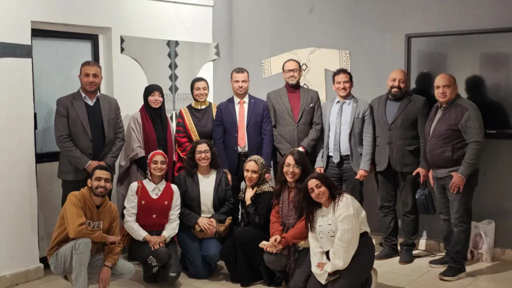 عميد فنون الأقصر: نحارب الجهل والتشدد والتطرف بالفن والألوان