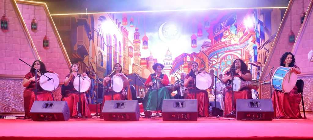 إقبال جماهيري كبير على فعاليات الليلة السادسة لـ ”هل هلالك 10”