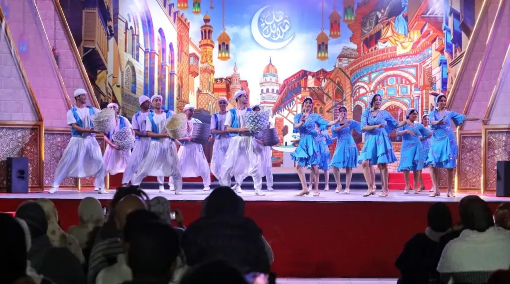 الفن الشعبي البورسعيدي يخطف أنظار جمهور «هل هلالك» فى ليلته التاسعة
