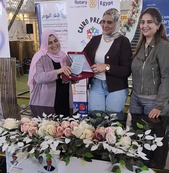 إفطار جماعى وتكريم عدد من الأمهات فى اليوم العالمي للمرأة