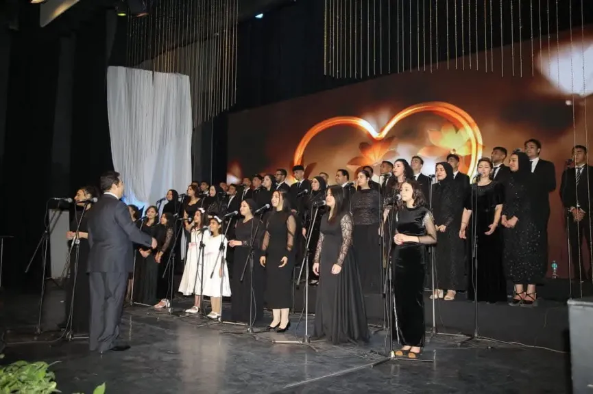 الأوبرا تحتفى بعيد الأم فى الجمهورية