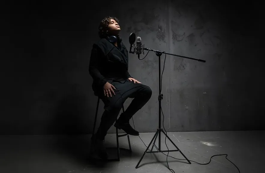 آدم البنّا..مع عزيز الشافعي وتامر حسين فى ”تفاصيل نسيانك ”