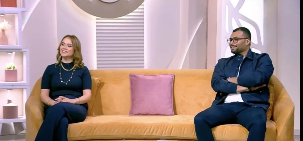 الفنان أحمد عبد الله محمود ..يروي قصة حبه لزوجته بعد 20 عامًا من الفراق