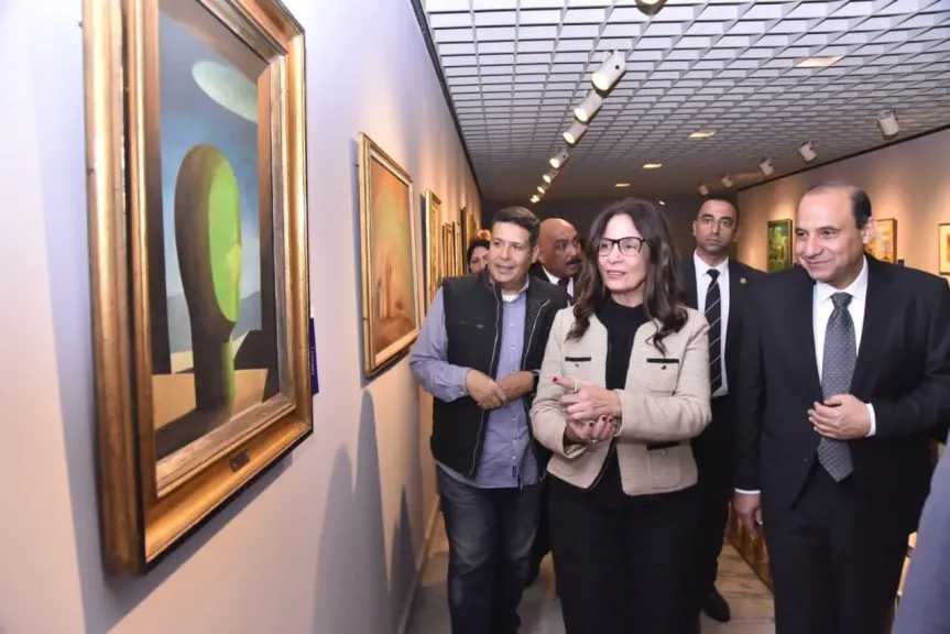 وزيرة الثقافة تفتتح معرض ” كنوز مقتنيات الأوبرا التشكيلية ” بالتزامن مع حفل الموسيقار عمر خيرت بالأوبرا