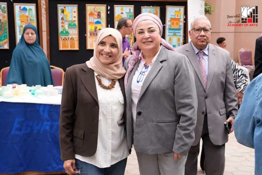 تحت شعار” التحالف المجتمعى من أجل الخير والتنمية ” ..أكاديمية الفنون تحتفل بيوم اليتيم