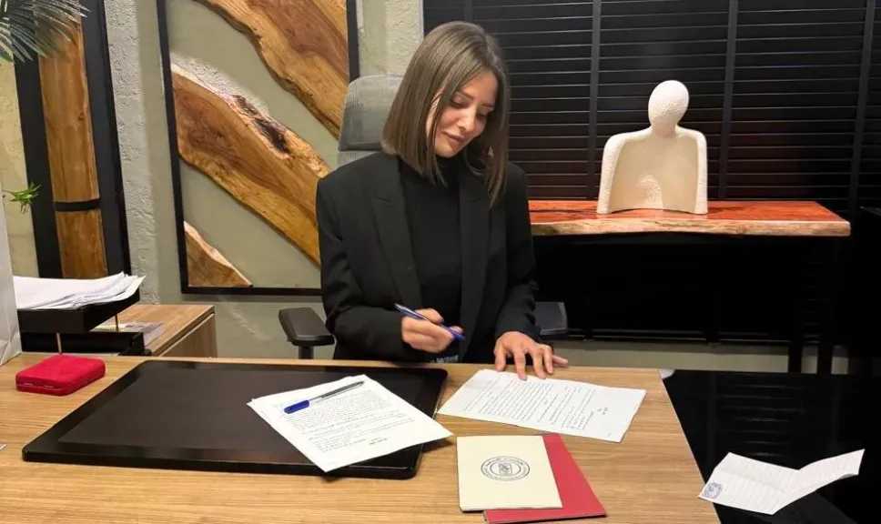 إيمان العاصي..بطلة مسلسل ”إنفصال ”  ويُعرض على إحدى المنصات