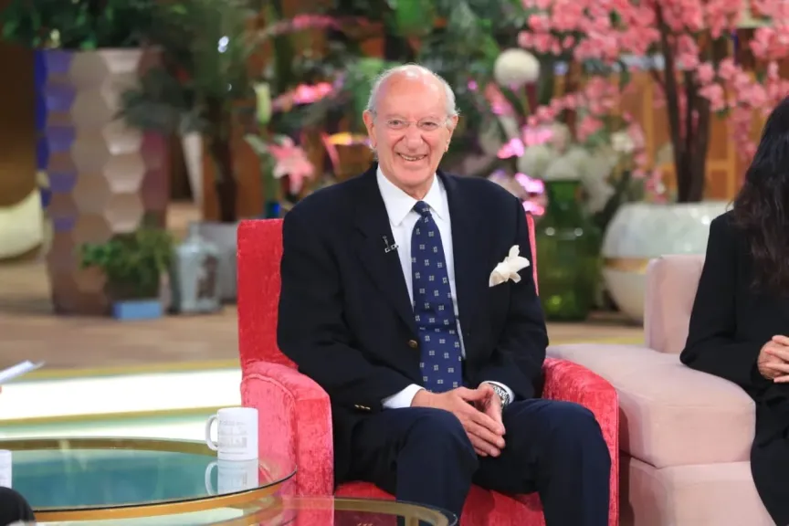 تفاصيل  منح عبد الوهاب ..أغنية ”أنت عمري” لـ أم كلثوم”*