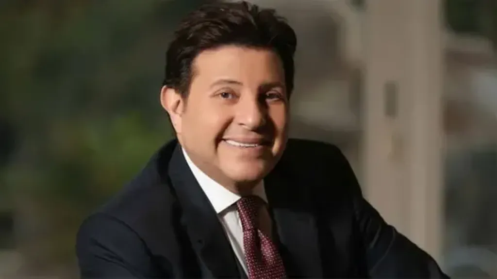 أسرة الفنان هاني شاكر ..تكشف تفاصيل حالته الصحية