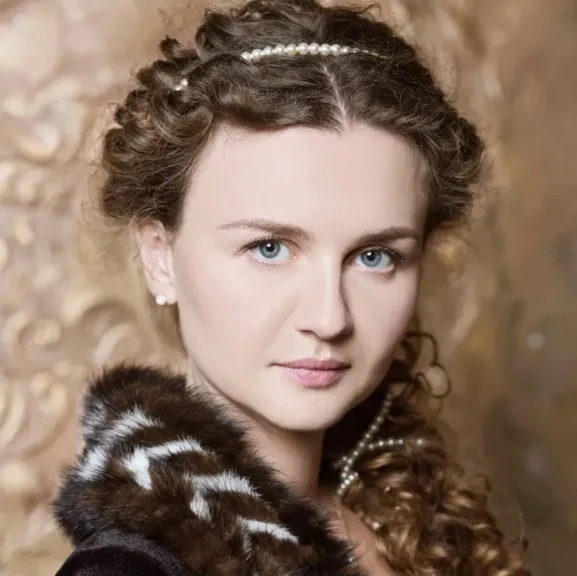 عازفة البيانو الروسية جالينا جوكوفا ..في القاهرة