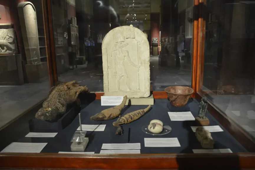 وزارة السياحة والآثار تحتفل بيوم التراث العالمي بتنظيم معارض نوعية مؤقتة