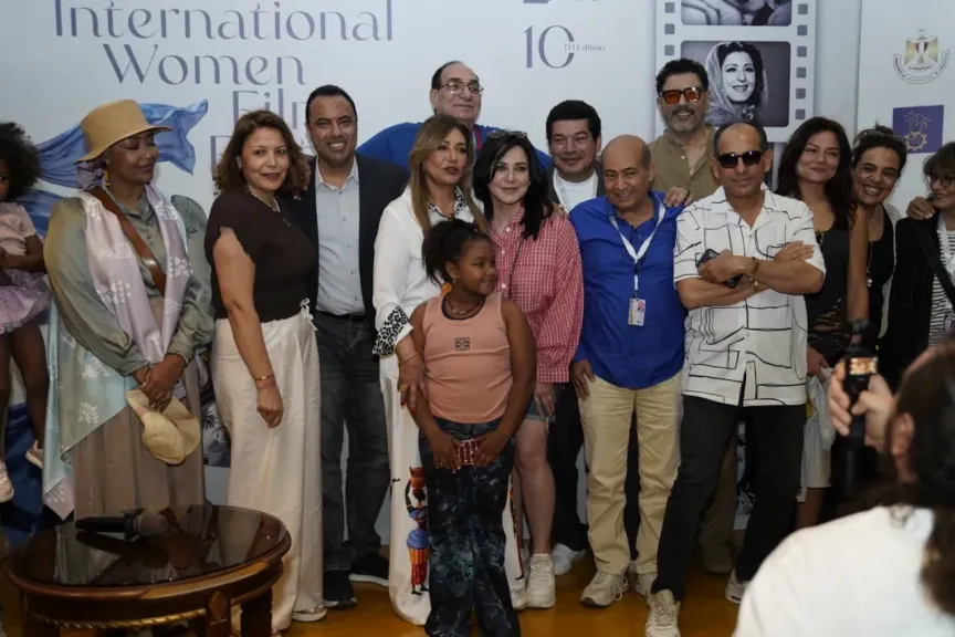 ليلى علوي..أتعلم من النقد وشغفي بالفن لا ينتهي