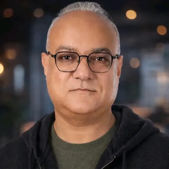 جمعية الفيلم تكرم مهندس الصوت ..عزالدين غنيم