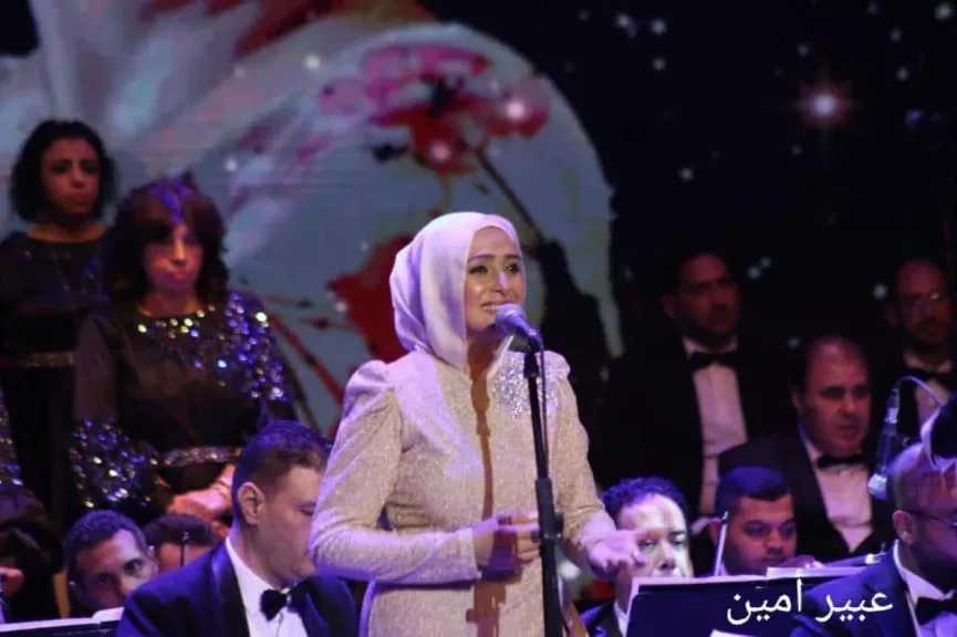 غنائيات خالدة ل ”نويرة” على مسرح الجمهورية