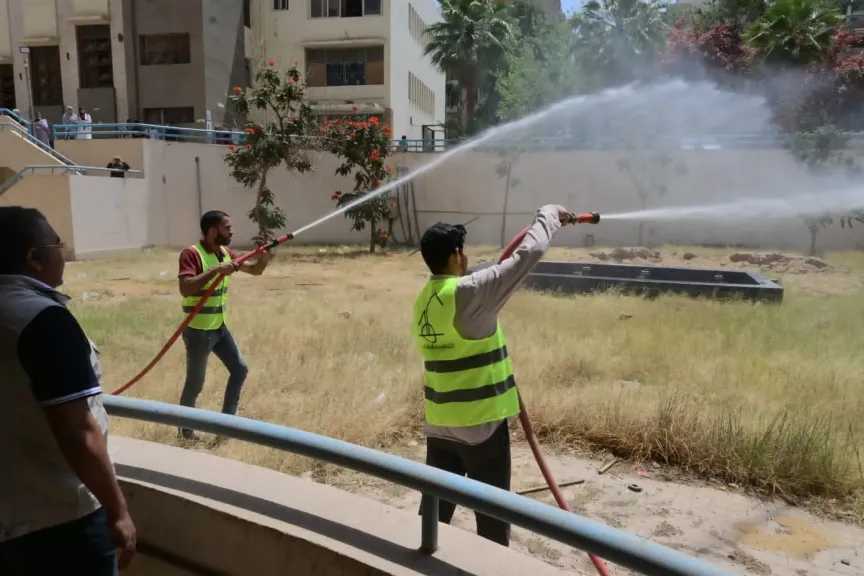 هندسة المطرية بجامعة حلوان تحاكى سيناريو الإخلاء فى الحرائق لتعزيز جاهزية الطوارئ