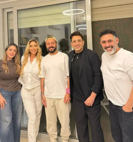 لاروسي ..تتعاون عمرو مصطفى وتامر حسين وعليم فى أغانى جديدة