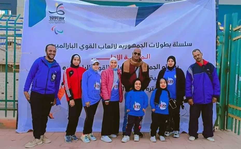 بالصور..أبطال أسوان من ذوى الاحتياجات الخاصة يواصلون التألق ويحصدون 14 ميدالية فى بطولة الجمهورية لألعاب القوى