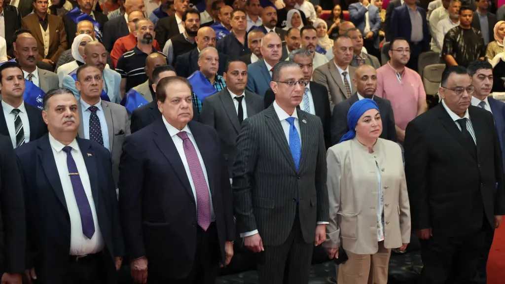 ” أكاديمية الفنون..منارة الإبداع ” تحتضن سواعد مصر فى إحتفالية ”عيد العمال” بحضور محافظ الجيزة