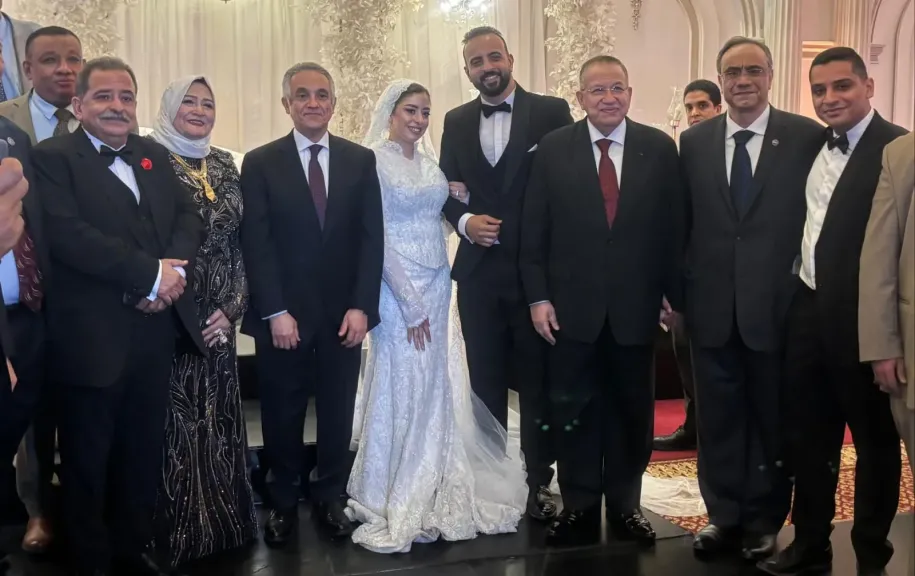 ”الموجز اليوم ” تحتفل بزفاف.. بسملة علاء ومحمد عبد الفتاح
