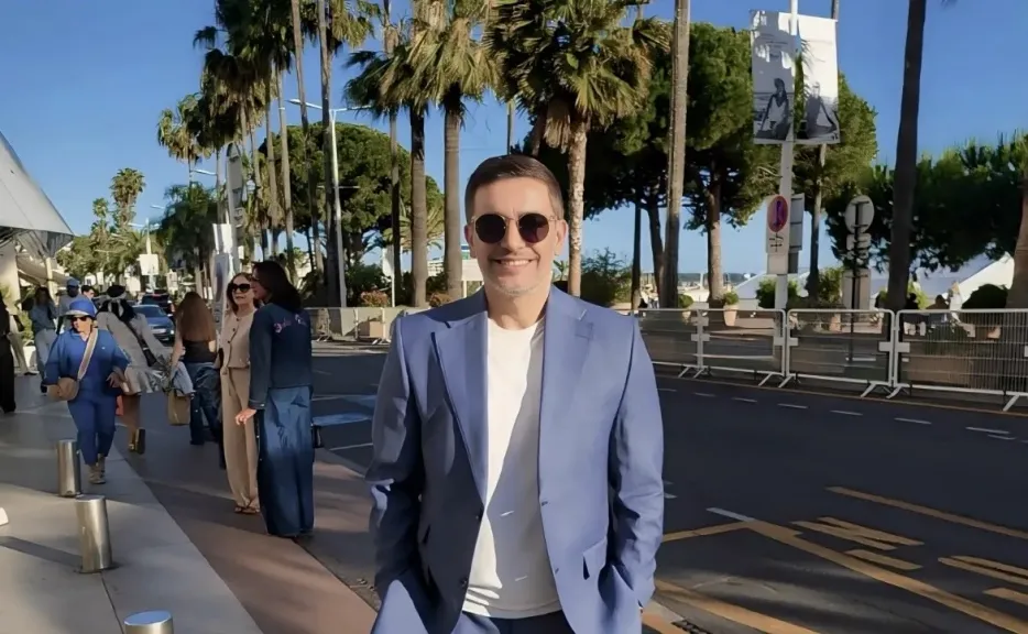 هاني سلامة ..يشارك في احتفالية مئوية يوسف شاهين بمهرجان كان السينمائي اليوم
