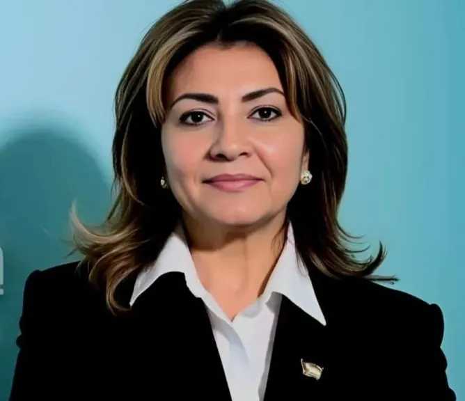 سميحة المناسترلى عن ”الذكاء الاصطناعي ”: عصر وأد الإبداع البشرى
