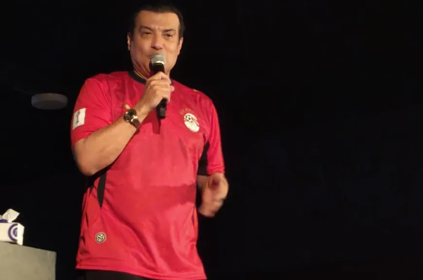 إيهاب توفيق..يحتفل بتأهل منتخب مصر إلى دور ال 16 بالمونديال فى حفل كامل العدد بالزمالك