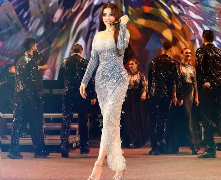 هيفاء وهبي..تتألق فى الأردن بحفل جماهيري كامل العدد ضمن جولتها الغنائية..وتشعل الأجواء ب” بدنا نروق” و” شو المطلوب ”
