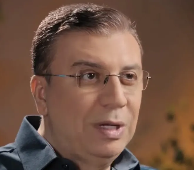 عمرو الليثى .. انت السبب في مشاكلك