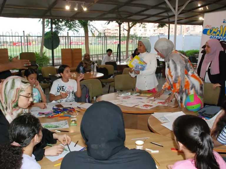 بالصور.. ”علاء الدين” ترسم البهجة في نادي مصر للتأمين