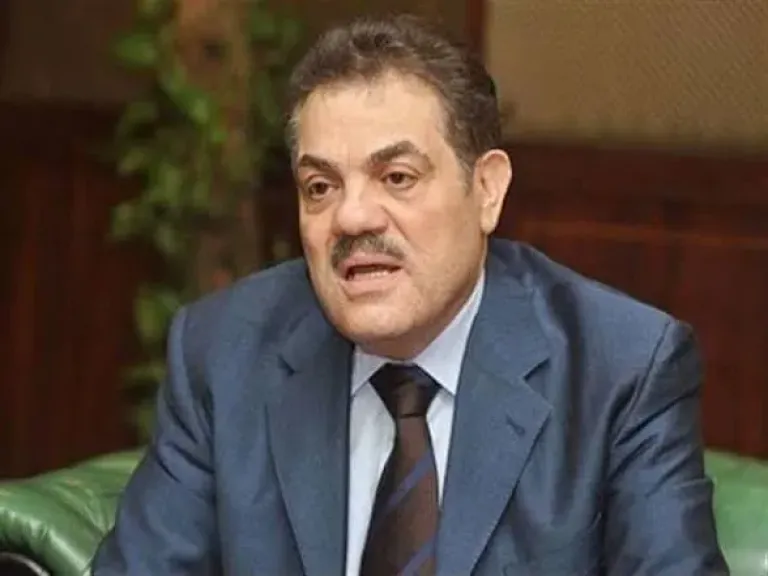 صحفيو ”الوفد” يطالبون الدكتور السيد البدوى بالتدخل العاجل لإنقاذ المؤسسة وإقالة الرئيس التنفيذي