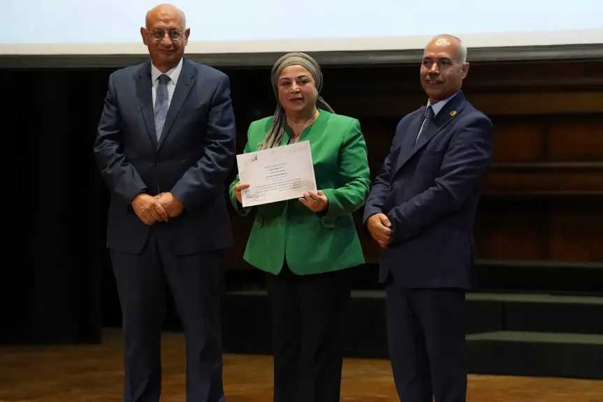 مساعد وزير الثقافة للتحول الرقمى يشارك فى اجتماع اللجنة التنفيذية للتدريب على تكنولوجيا المعلومات بأكاديمية الفنون