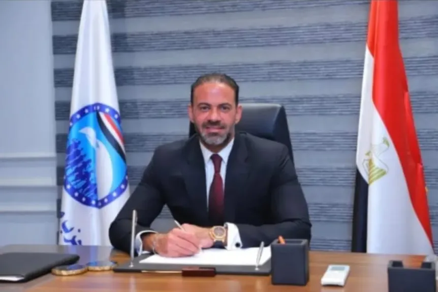 المهندس هشام أباظة..يطالب بتحقيق عاجل فى تسجيل خطوط محمول ببيانات المواطنين دون علمهم