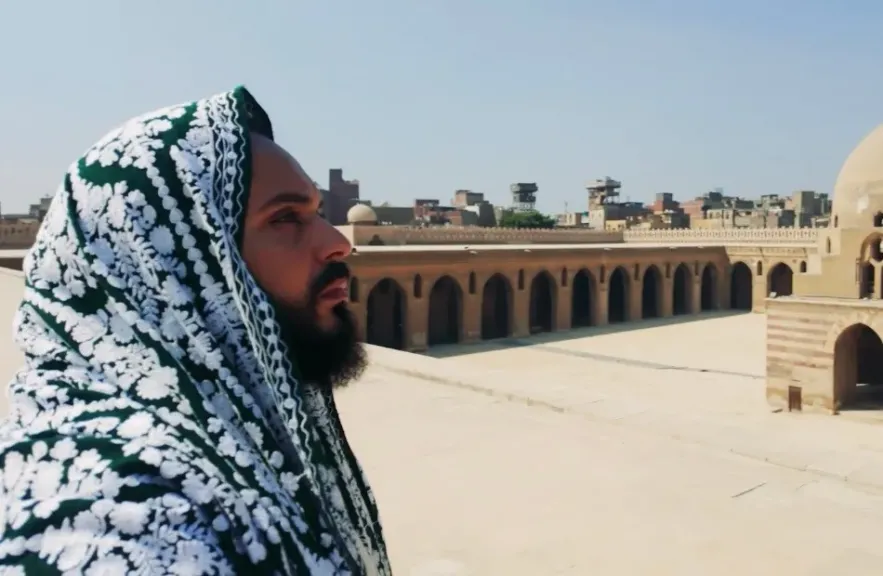 زجزاج غانم..يطرح ” نظرة” خامس أغنيات ألبوم ” لوحدى”