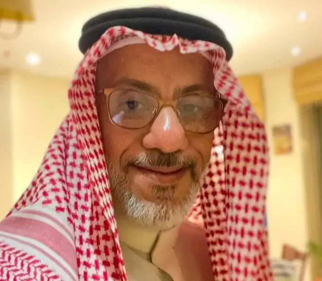 تجديد الثقة فى حسن آل قريش مديرا للمكتب الإعلامى بالإتحاد العربى لكرة القدم المصغرة