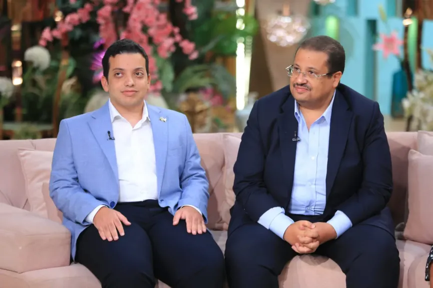 مارك مراد ..يحول معاناته إلى تطبيق لمساعدة المكفوفين