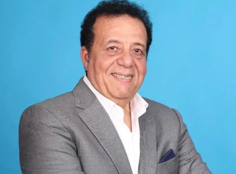 عاطف عبد اللطيف..ضيف ” من البداية” على إذاعة الشرق الأوسط الليلة