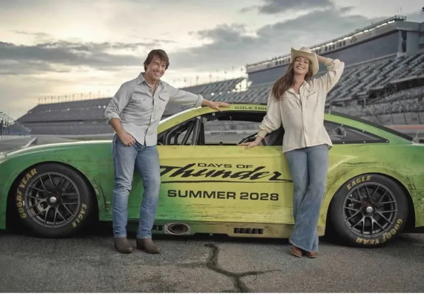 توم كروز ..يعلن عن عودة Days of Thunder بمشاركة آن هاثاواي