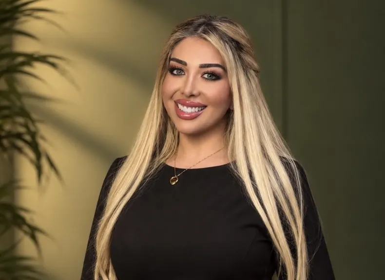 د/جيزيل العزام ..تترفع عن ”ضجيج المنافسة” وتبدأ فصلها المهني الأبرز في دبي