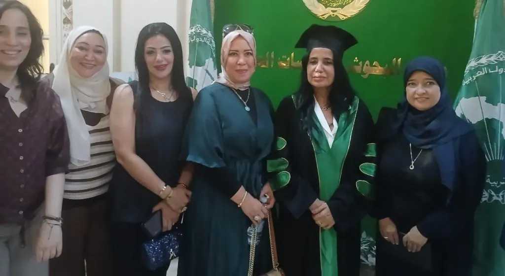 الدبلوماسية نجاة امرابى ..تحصل على الدكتوراه فى الدراسات الإعلامية بمرتبة الشرف الأولى