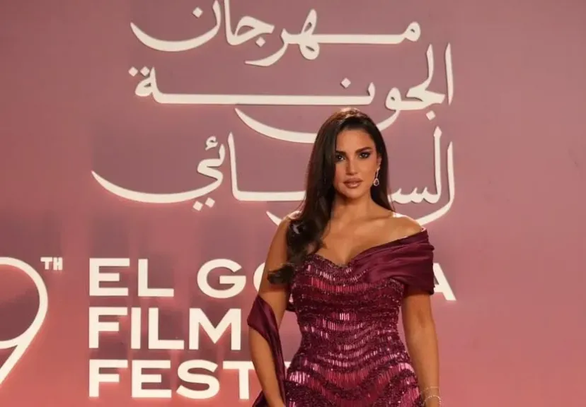 درة..تخطف الأضواء فى حفل إفتتاح مهرجان الجونة السينمائي