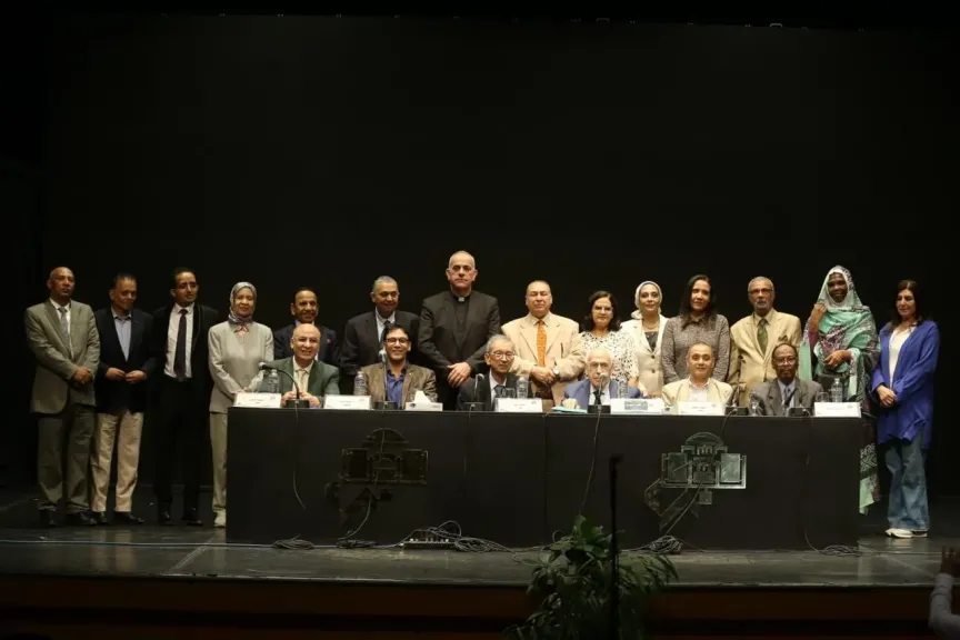 المؤتمر العلمى لمهرجان الموسيقى العربية 34 يواصل جلساته ويناقش ” إسهامات رائدة فى مسيرة التناول الإعلامى ” على المسرح الصغير