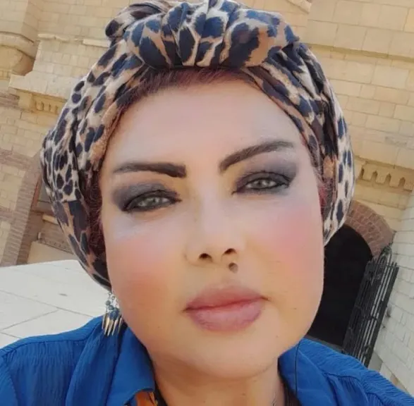 إصابة الفنانة والمطربة منى فؤاد..فى حادث تصادم مروع على طريق العاشر من رمضان