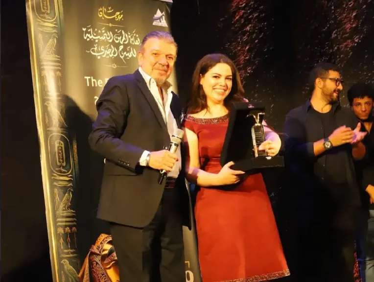 بحضور وائل إحسان..ياسمين عادل تتألق فى ” المشهد الأخير ” وأحمد سلامة يعلن دعمه لها فى جائزة تصويت الجمهور